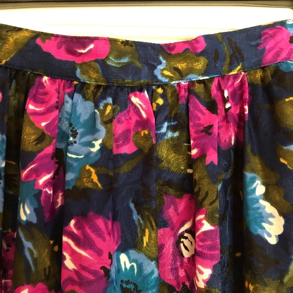 RE II by Gianna Vintage Floral Skirt, S/M - Picture 4 of 9